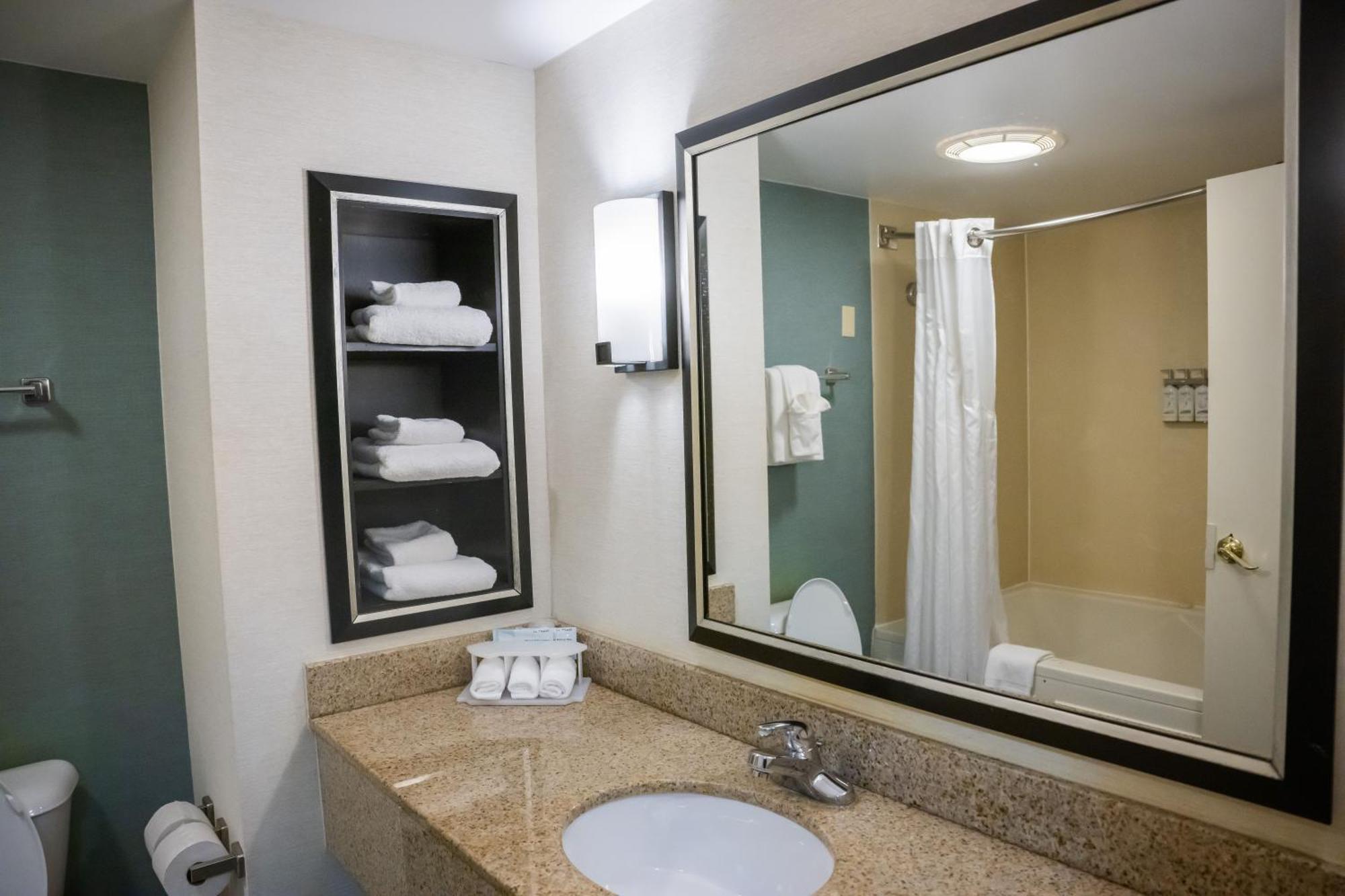 Wyndham Garden Erie Hotel Kearsarge Kültér fotó