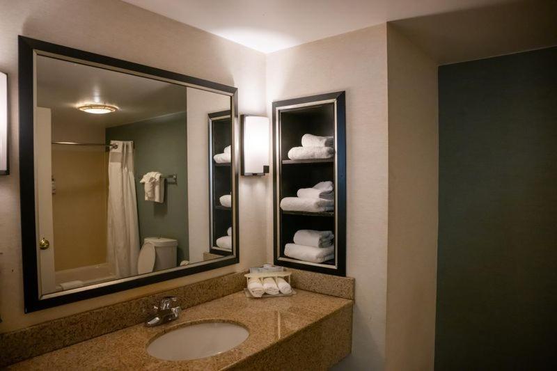 Wyndham Garden Erie Hotel Kearsarge Kültér fotó