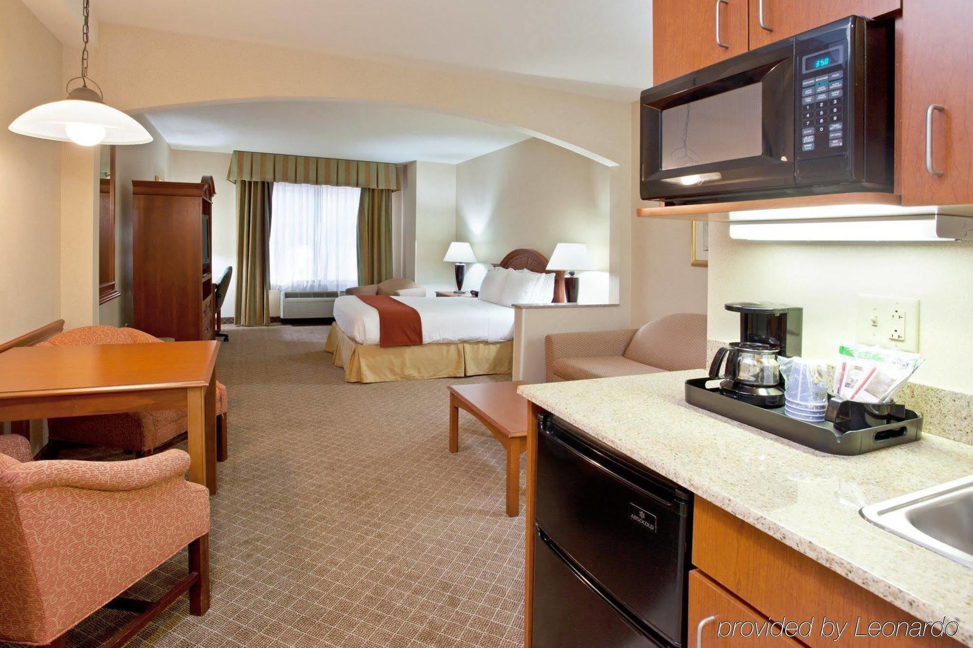 Wyndham Garden Erie Hotel Kearsarge Szoba fotó